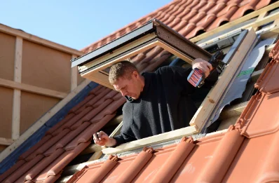 Pose de fenêtres de toit Velux à Tresserre